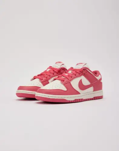 womens Nike Dunk Low